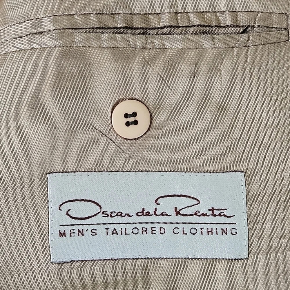 Oscar de la Renta Vintage Tailored Plaid Blazer in Grey and Camel Size 41R